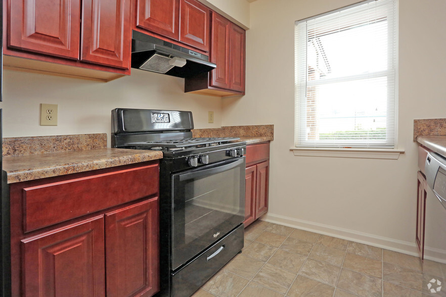 Interior Photo - Cunningham Apartments