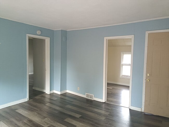 Building Photo - 5304 N 34th St