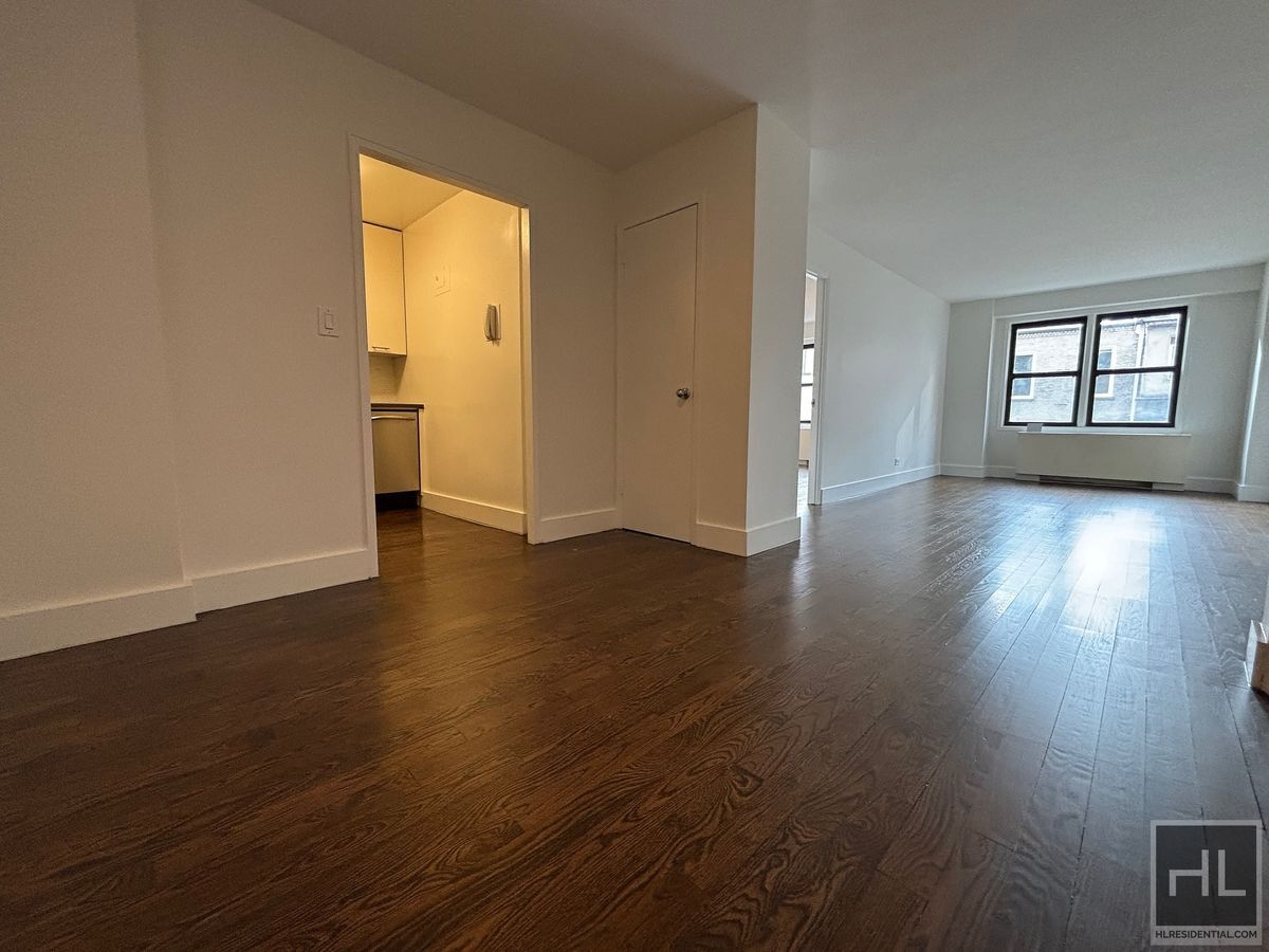 Building Photo - EAST 63 STREET