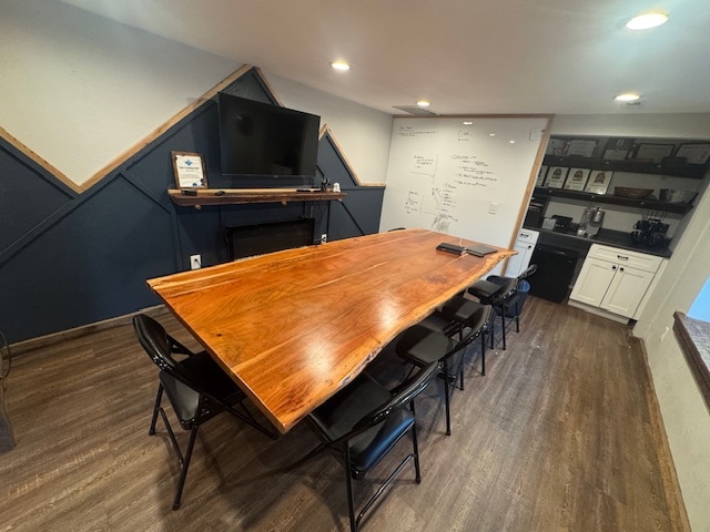 Building Photo - 16307 E Trent Ave