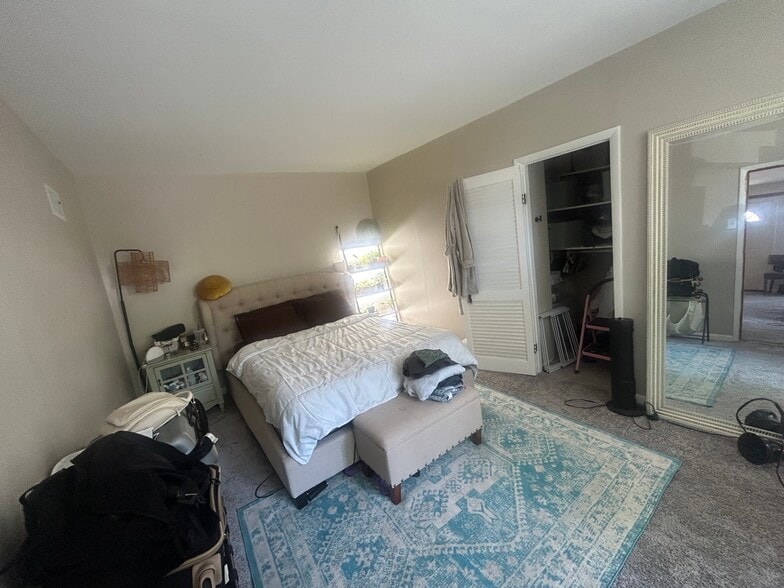 Bedroom - 4302 Westfield Ave