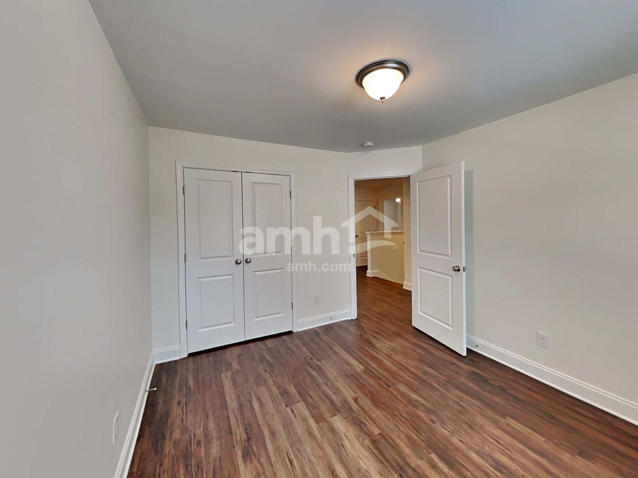Building Photo - 5952 Hagar Vly Dr