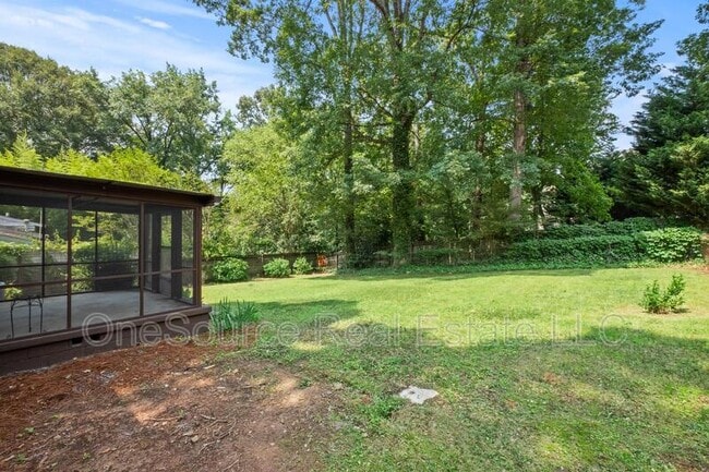 Building Photo - 5070 Crowe Dr SE