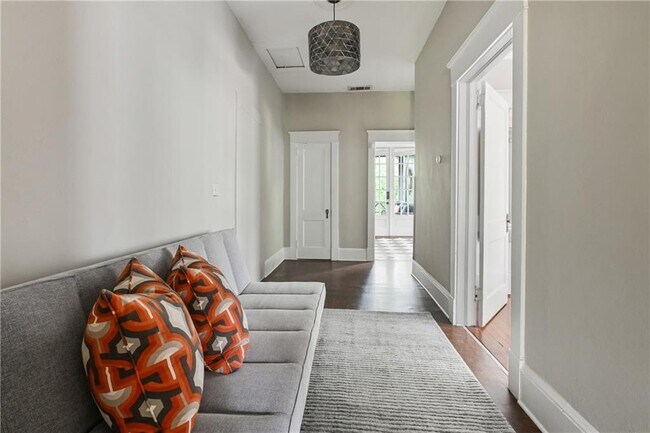 Building Photo - 635 Bonaventure Ave NE