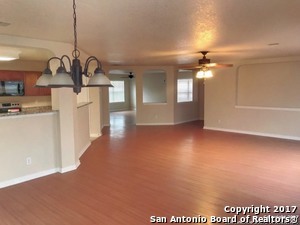 Building Photo - 822 Quitman Oak
