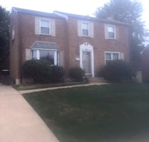 Building Photo - 2216 Thomas Rd