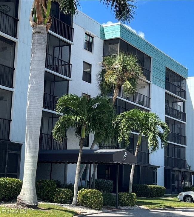 Building Photo - 3460 N Key Dr