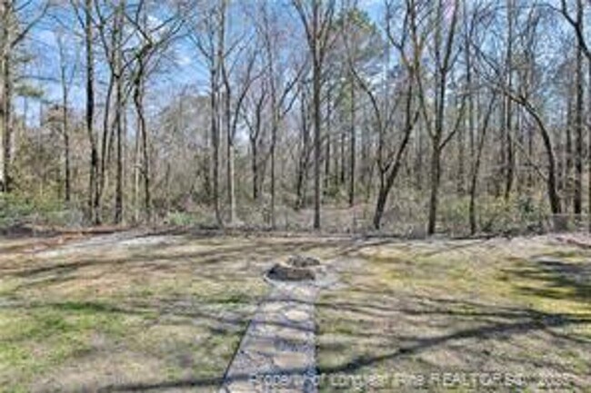 Building Photo - 2527 SIlverbell