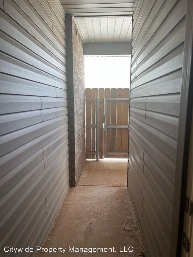 Building Photo - 3 br, 2 bath House - 2604 136th Street