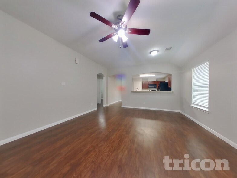 Building Photo - 21419 Palma Grove Way