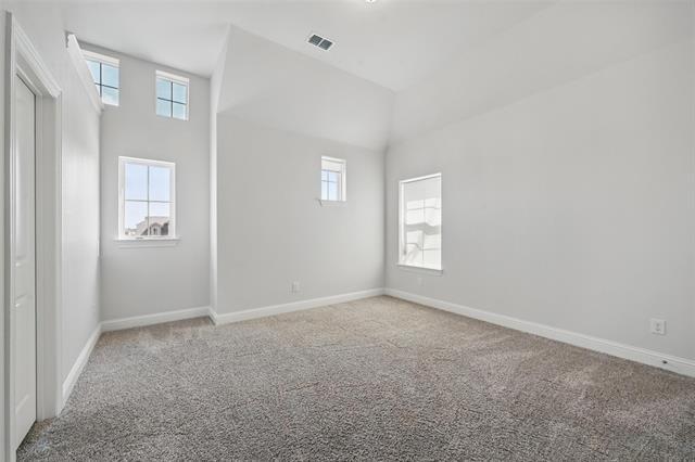 Building Photo - 3010 Barefoot Ln