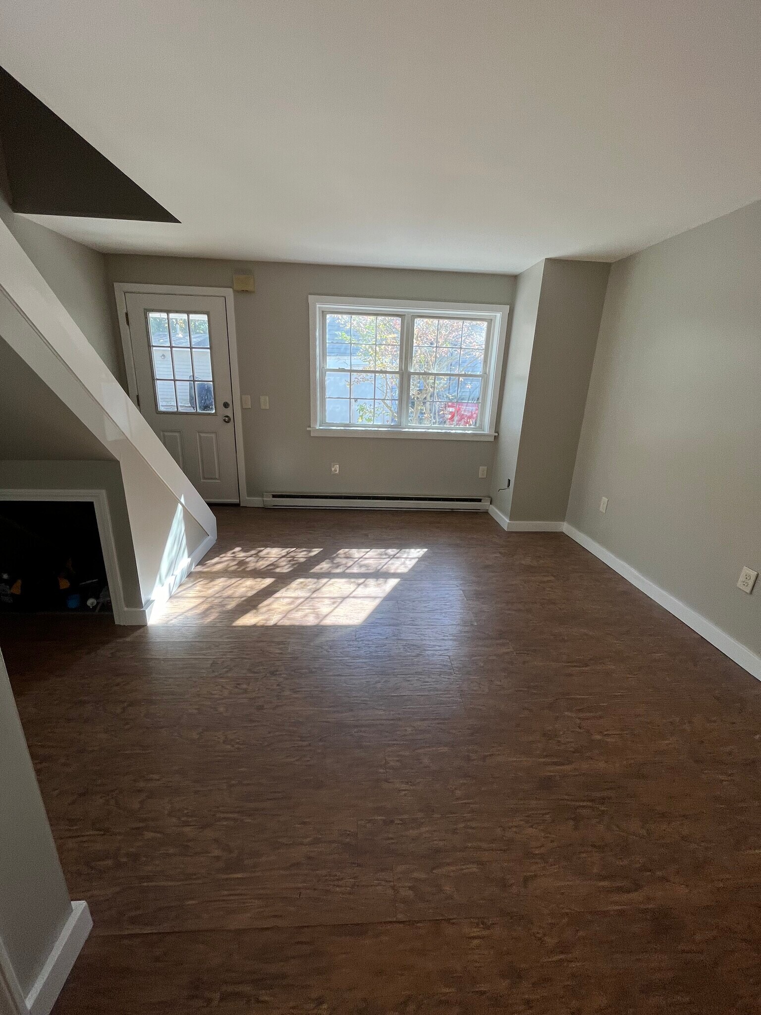 Building Photo - 46 Turnpike St