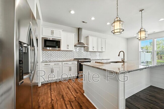 Building Photo - 9893 Honeybee Dr