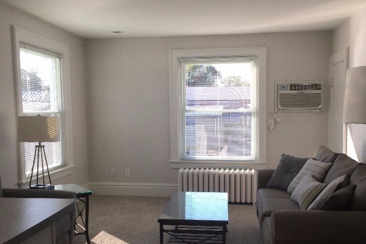 Living Room - 116 Walnut St