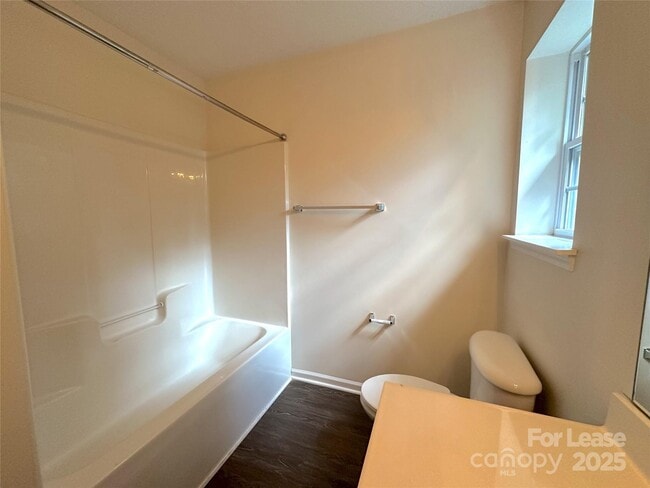 Building Photo - 3040 Caldwell Ridge Pkwy