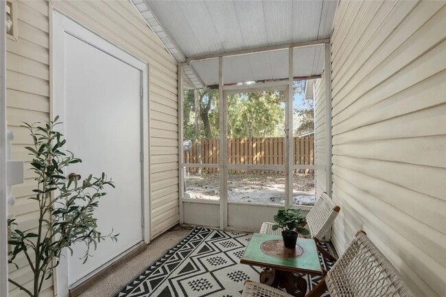 Building Photo - 6128 SW 8th Pl