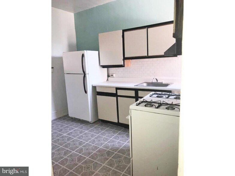 Building Photo - 1318 N 57th Street