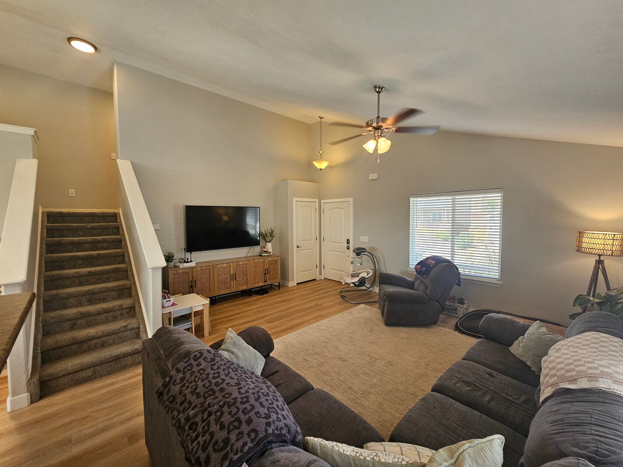 Building Photo - 7431 Willowdale Dr