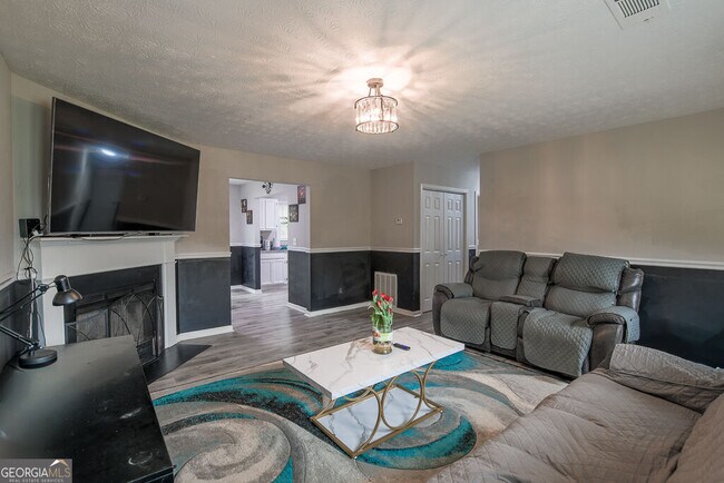 Building Photo - 356 Meadow Trace Dr