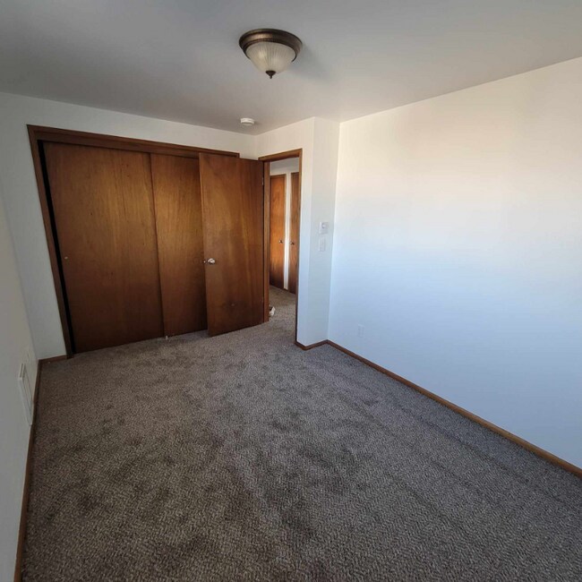 Building Photo - 2111 Colby Ave