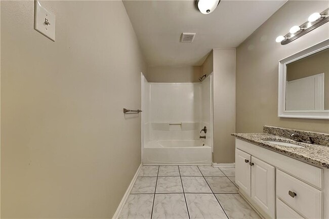 Building Photo - 404 Rams Ct