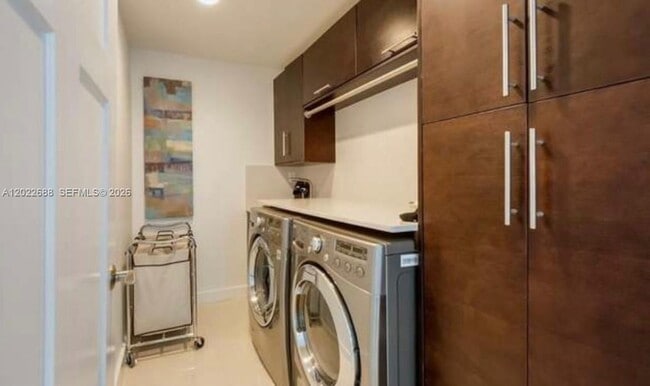Building Photo - 17125 SW 80th Ct