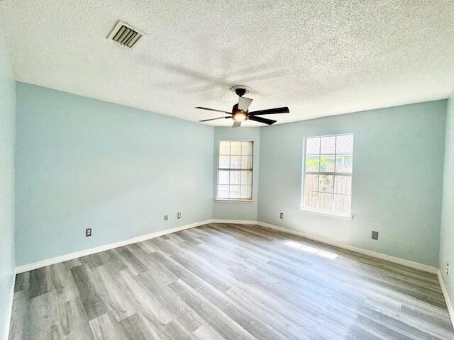 Building Photo - 129 Wright Cir