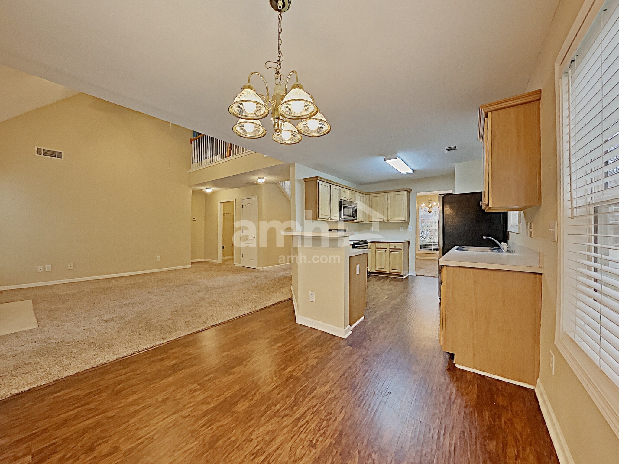 Building Photo - 6483 Grand Hickory Dr