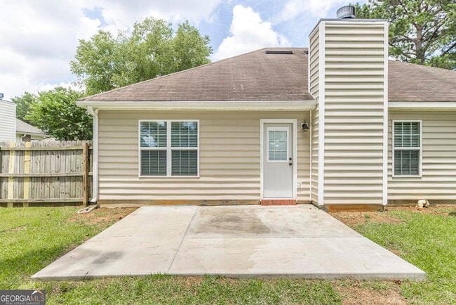Building Photo - 215 Wingfield Way