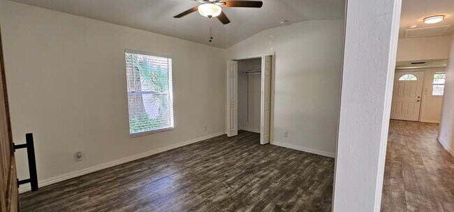 Building Photo - Modern Comfort Meets Classic Charm – 2/2 H...