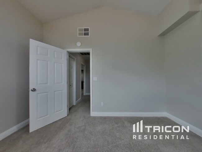 Building Photo - 8704 Port Haywood Way