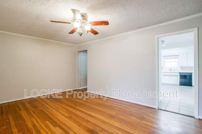 Building Photo - 3132 Greene Ave