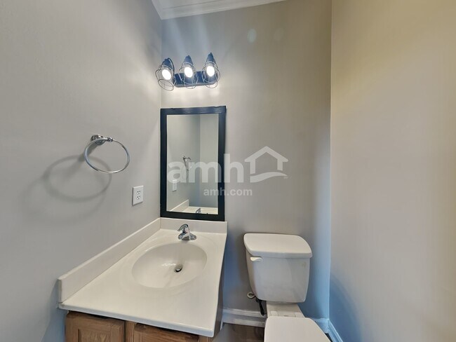 Building Photo - 3 Wingcup Way