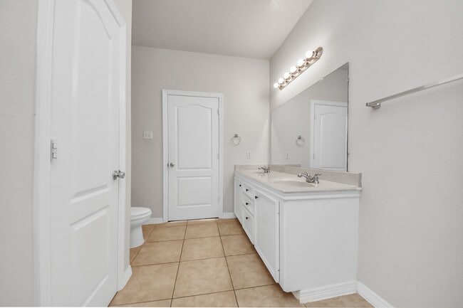 Building Photo - 21940 Rayford Rd