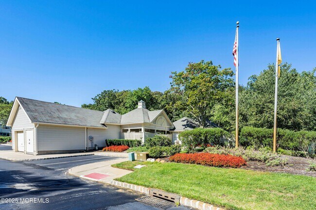 Building Photo - 554 Applewood Ct