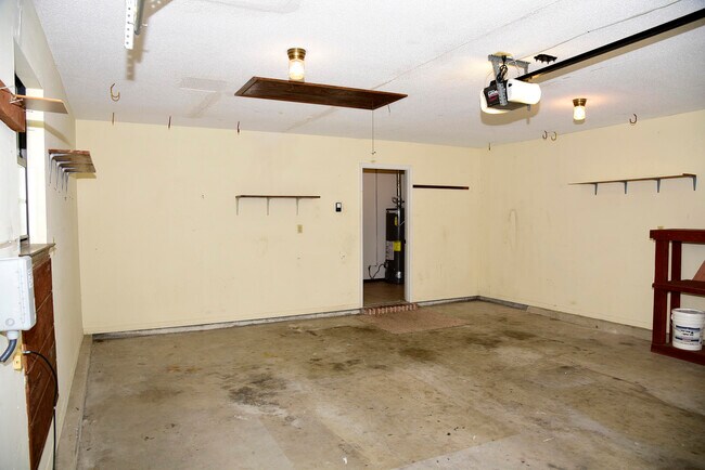 Building Photo - 822 St Joseph Cove