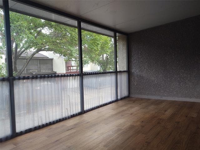 Building Photo - 703 E Shady Grove Rd