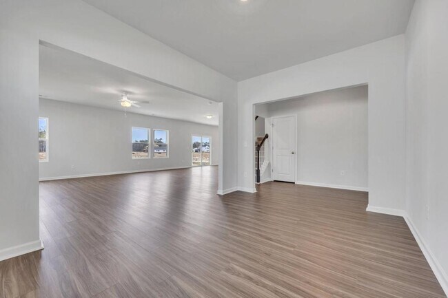 Building Photo - 1464 Bellaria Wy