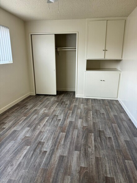 Building Photo - 6248 N San Gabriel Blvd