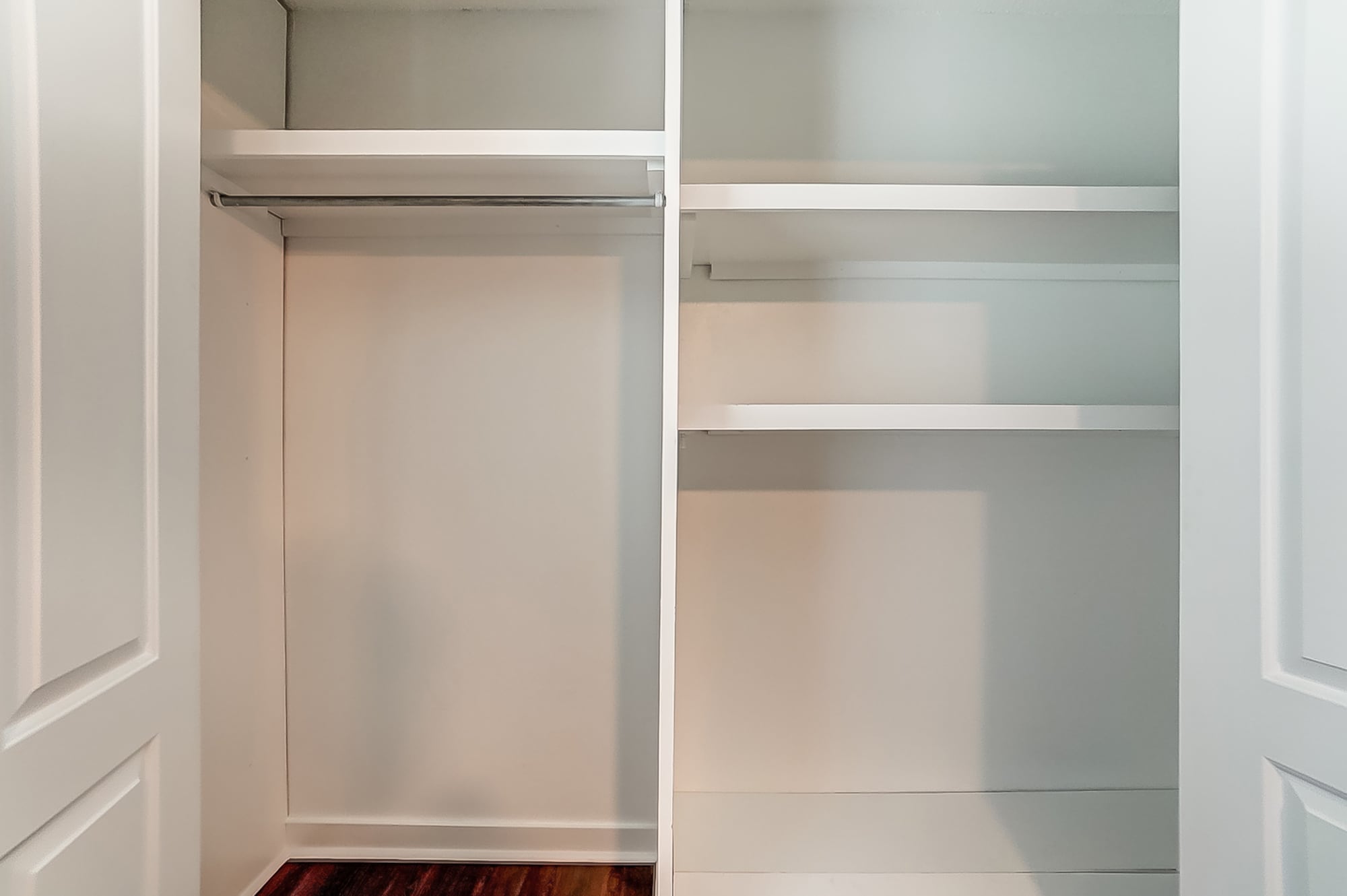 Building Photo - 2600 Park Rd