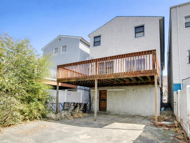 Building Photo - 25 Skillman Ave