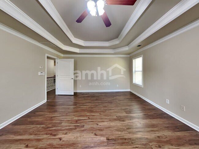 Building Photo - 748 York View Dr