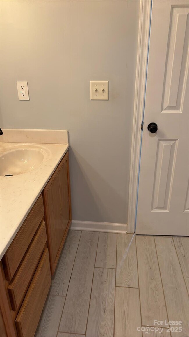 Building Photo - 3413 Mooring Pl