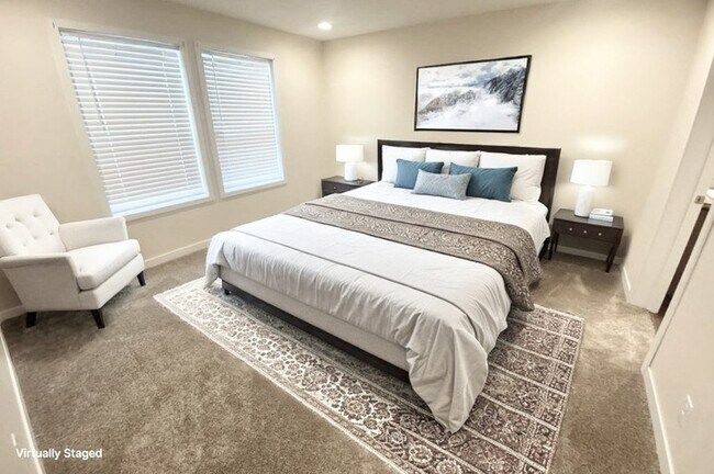 Building Photo - 9345 White Pine Ct