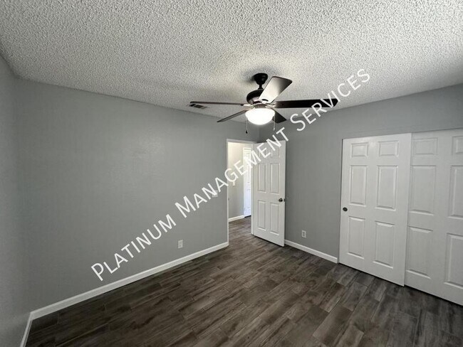Building Photo - 4206 E Ave Q14
