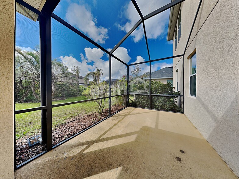 Building Photo - 5124 Sanderling Ridge Dr