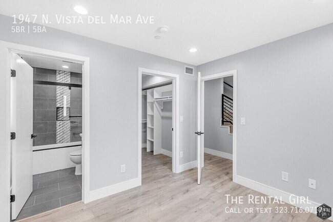 Building Photo - Hot-to-Go 5BR Townhome in Hollywood Dell w...