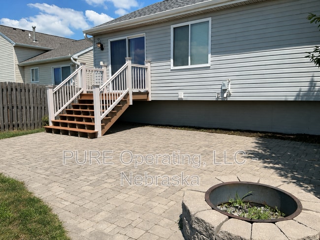 Building Photo - 8464 N 155th St
