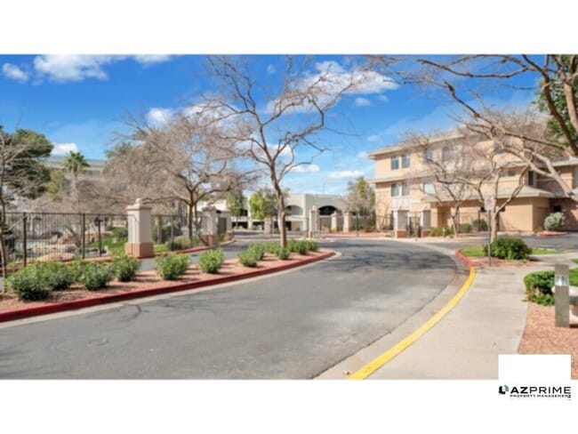 Primary Photo - Discover this Absolutely Gorgeous Phoenix ...