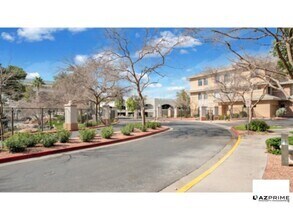Building Photo - Discover this Absolutely Gorgeous Phoenix ...